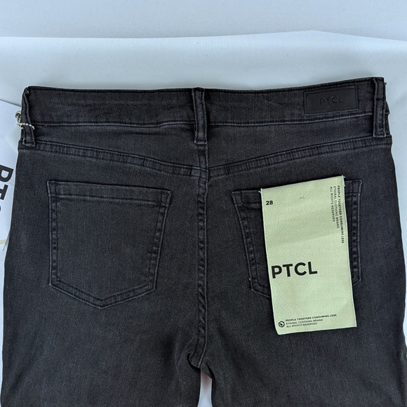 PTCL Studded Flare Leg Jeans Midrise Stretch Denim 33" Inseam Black Wash 28 NWT - Picture 8 of 15